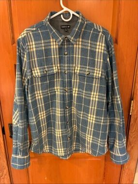 Toad&Co Blue and Cream Plaid Button-Down Shirt
